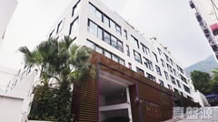 AQUA 33 House 1 Medium Floor Zone Pok Fu Lam
