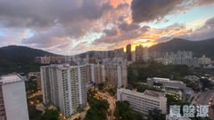 豐盛苑 榮盛閣 (A座) 極高層 21室 大圍