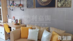 麗翠苑 3座 (麗棠閣) 高層 13室 西九龍