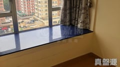 好順泰大廈 A座 中層 3室 元朗
