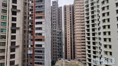 雨时大厦 中层 C室 中半山