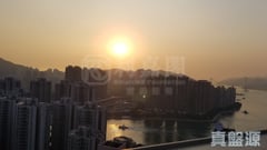 環宇海灣 7座 極高層 B室 荃灣