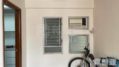 KINGSWOOD VILLAS Phase 1 Locwood Court - Block 2 High Floor Zone Flat C Tin Shui Wai