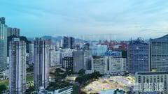 月海灣 2座 中層 D室 葵涌