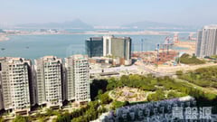 藍天海岸 3期 影岸‧紅 A座 (7座) 高層 B室 東涌