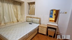 COASTAL SKYLINE Phase 1 - Block 3 Medium Floor Zone Flat G Tung Chung