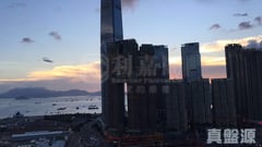 港景峰 2座 高層 D室 九龍站/尖沙咀/佐敦