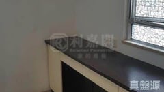 青泰苑 鸿泰阁 (G座) 中层 08室 青衣
